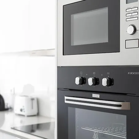 Miral Beachside 3 - By Hd * אלבופיירה