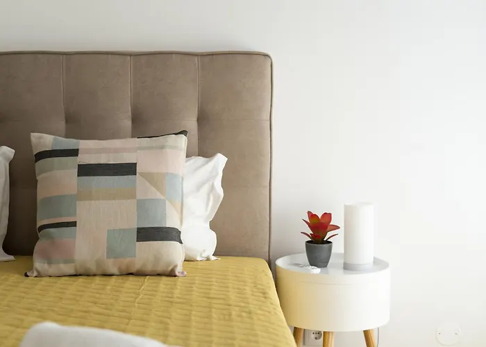 Miral Beachside 3 - By Hd * 알부페이라