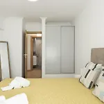 Miral Beachside 3 - By Hd Apartman *